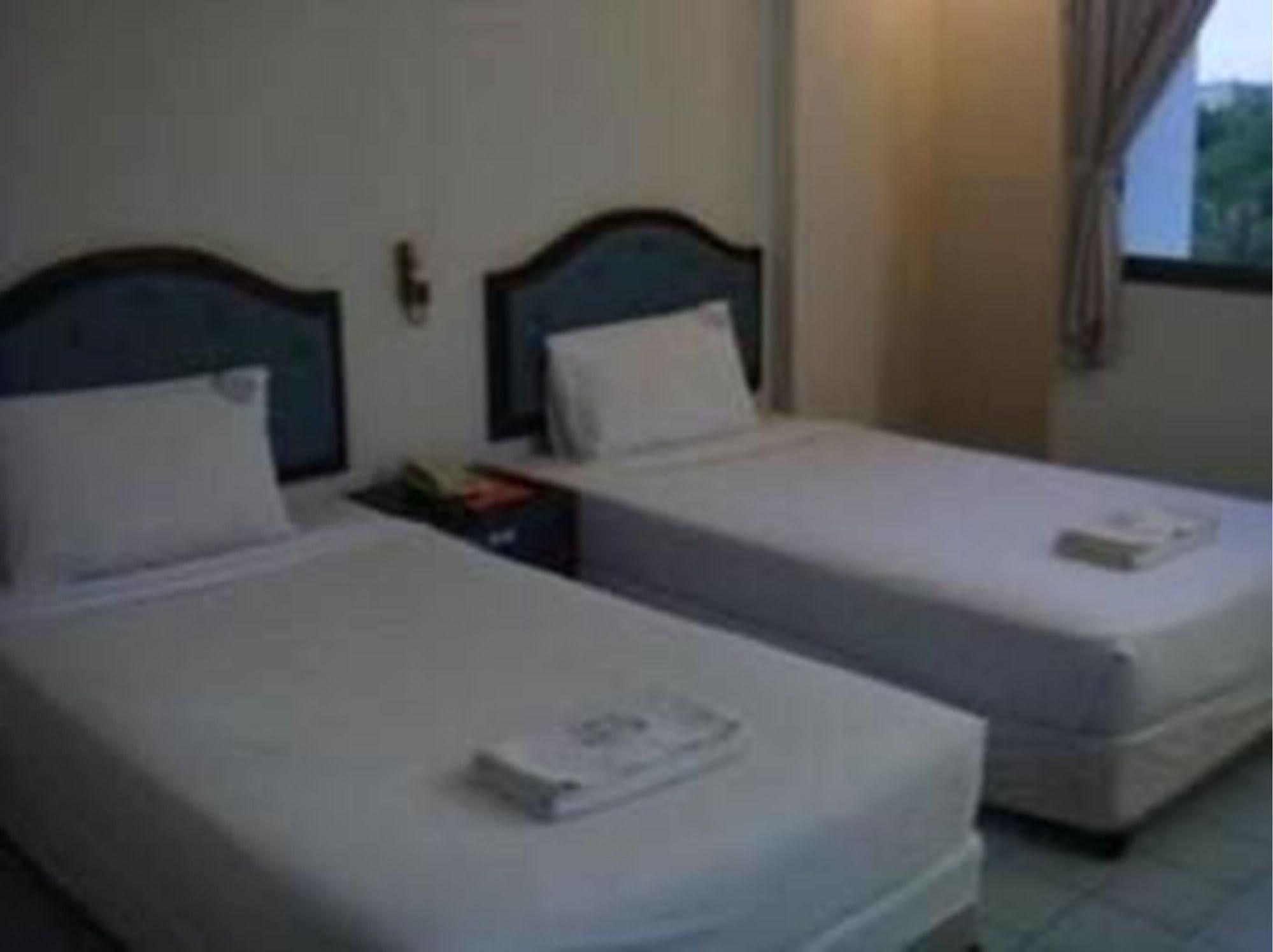 Grand Mansion Hotel Krabi Bagian luar foto